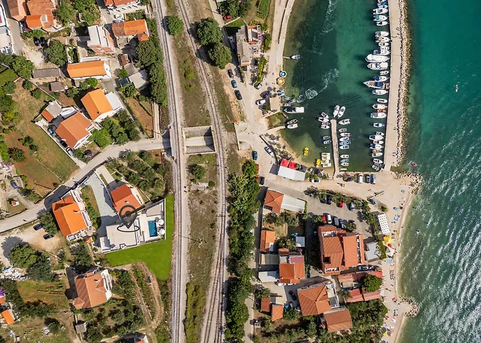 빌라 Niksun Zadarvillas