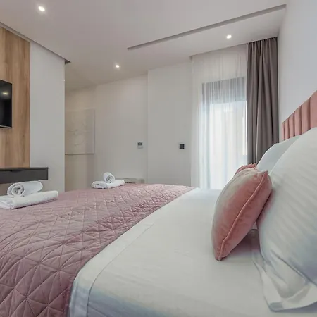 Niksun Zadarvillas *