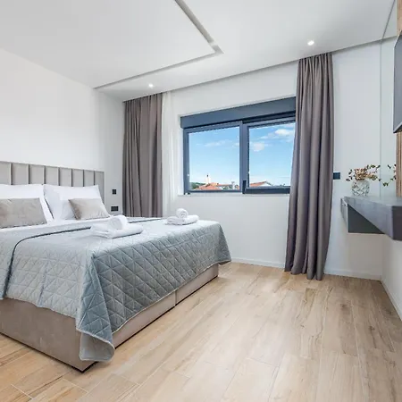 Niksun Zadarvillas *