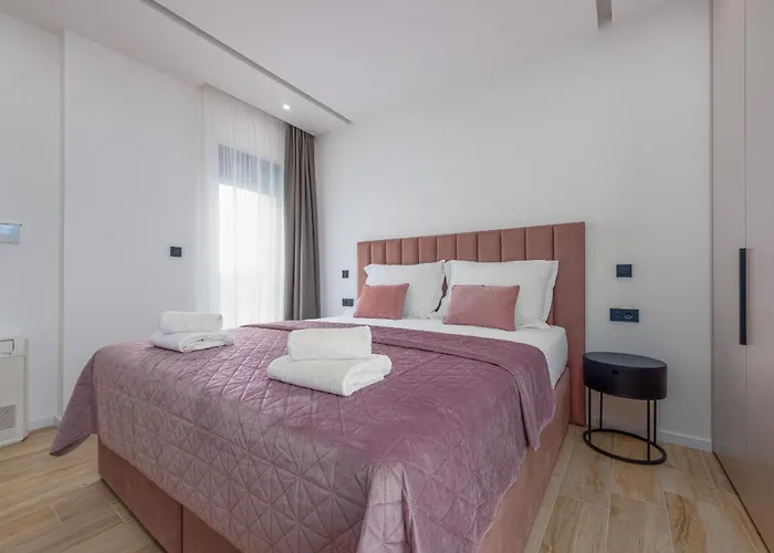 Niksun Zadarvillas Бибинье